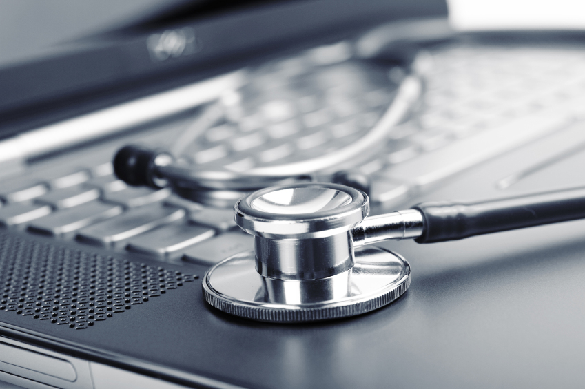 stethoscope-on-laptop